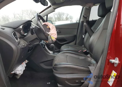 2022 Chevrolet Trax 1Lt z USA, uszkodzony, nr VIN KL7CJPSM9NB532908